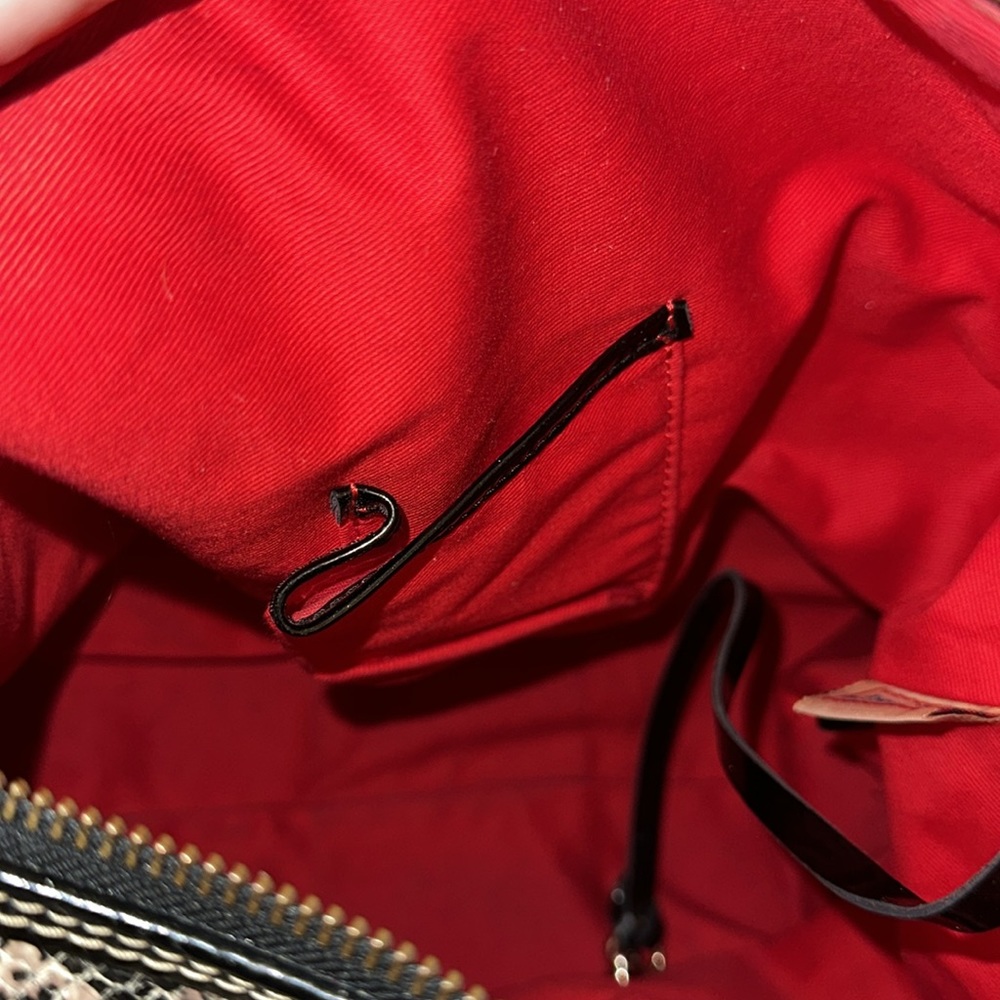 Dooney And Bourke Nikki Python Patent Leather Hob… - image 6